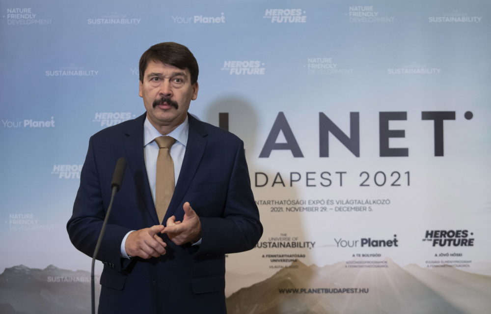 Áder János: Fák ültetésével ellensúlyozható a környezeti lábnyom