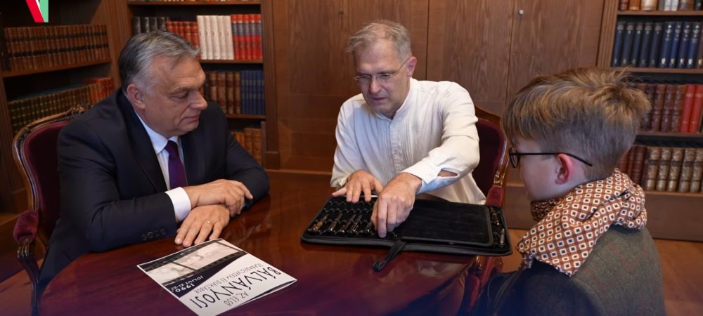 Orbán Viktor: Magyar kézbe magyar tollat!