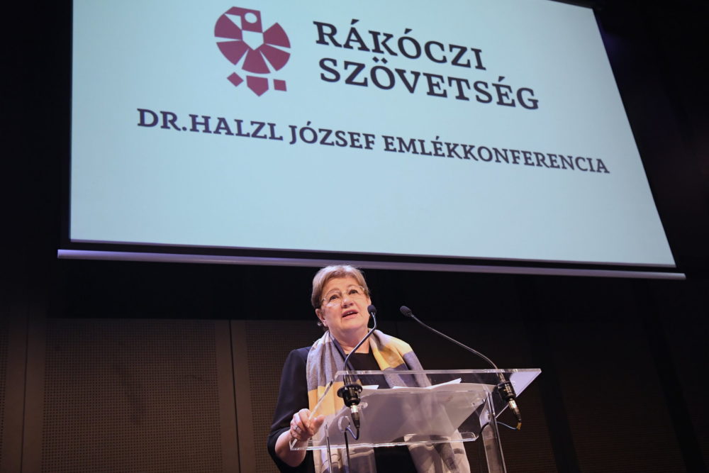 Szili Katalin: A magyar közösségek megtartása elemi érdek