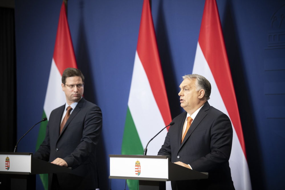Vidám videóval búcsúzik az idei évtől Orbán Viktor