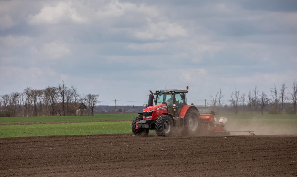 Több törvény segíti és egyszerűsíti a gazdák munkáját
