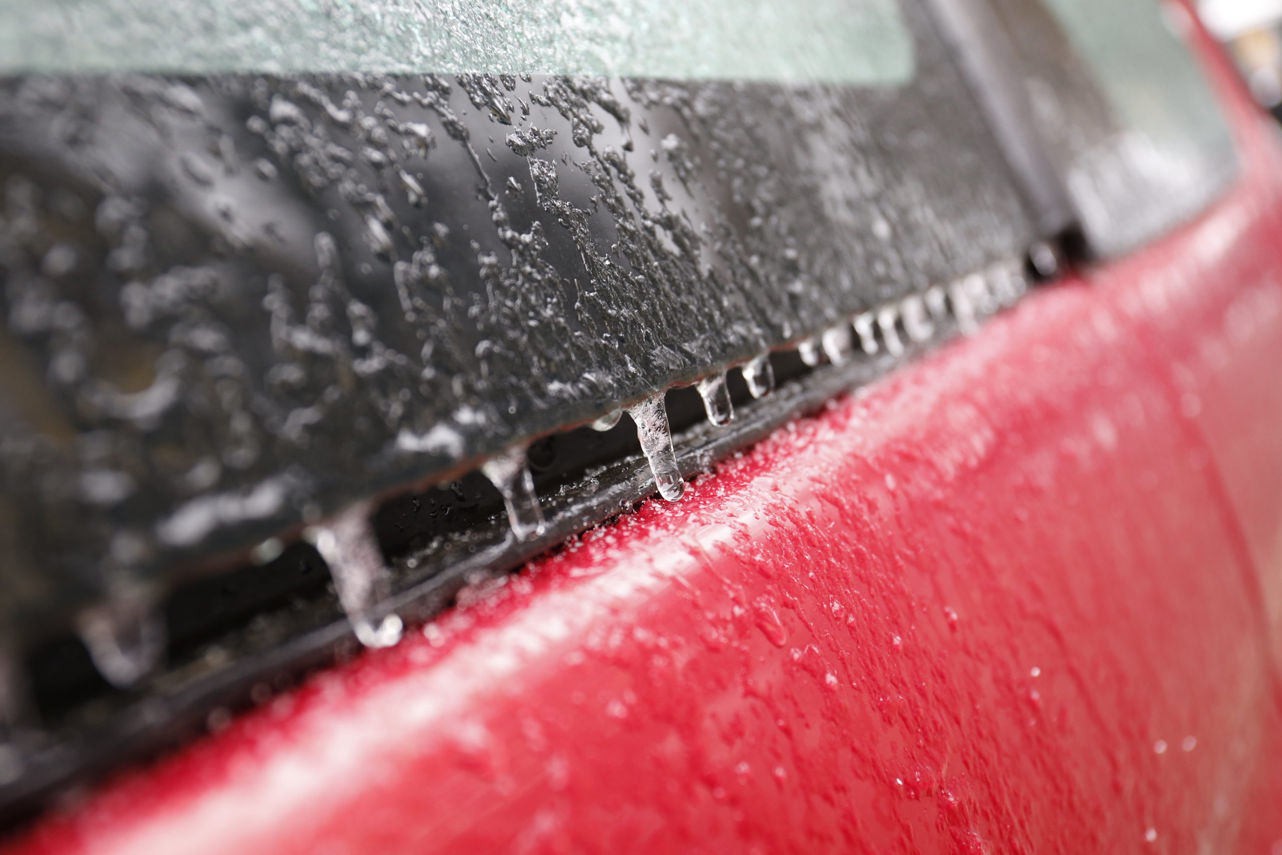 Éjjel ismét várható ónos eső