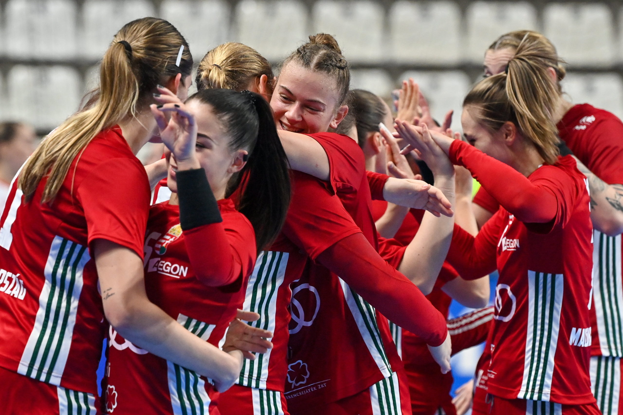 A csehek legyőzésével középdöntős a magyar válogatott