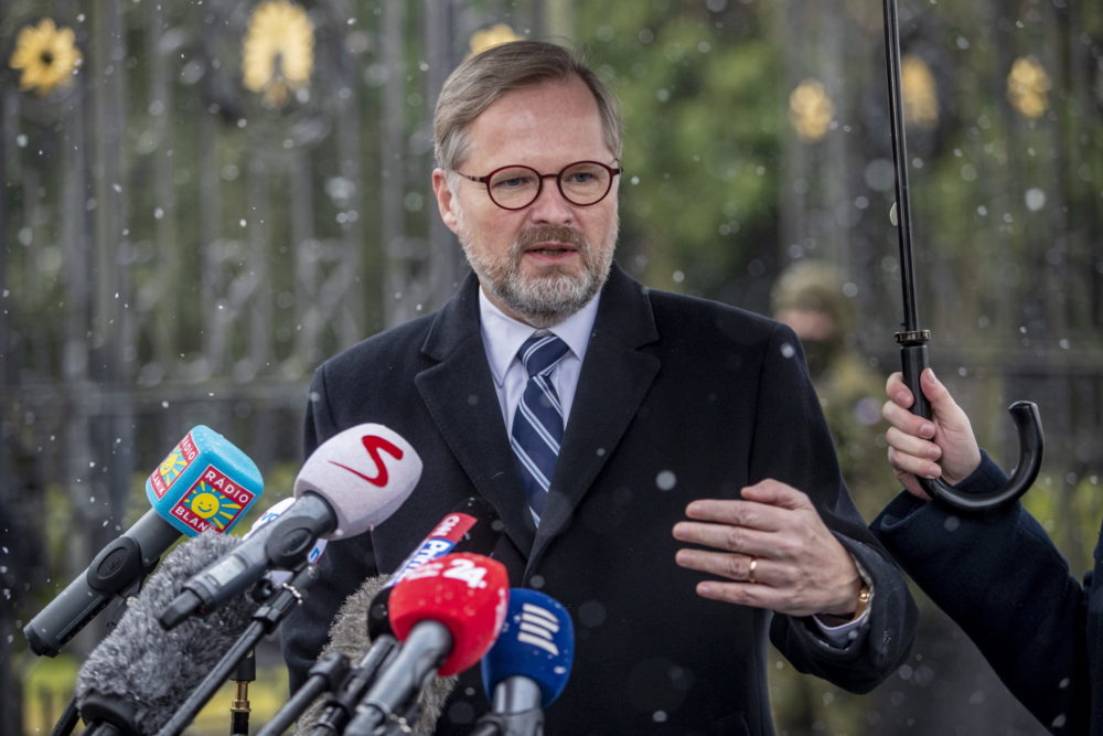 Kinevezték az új kormányt Csehországban