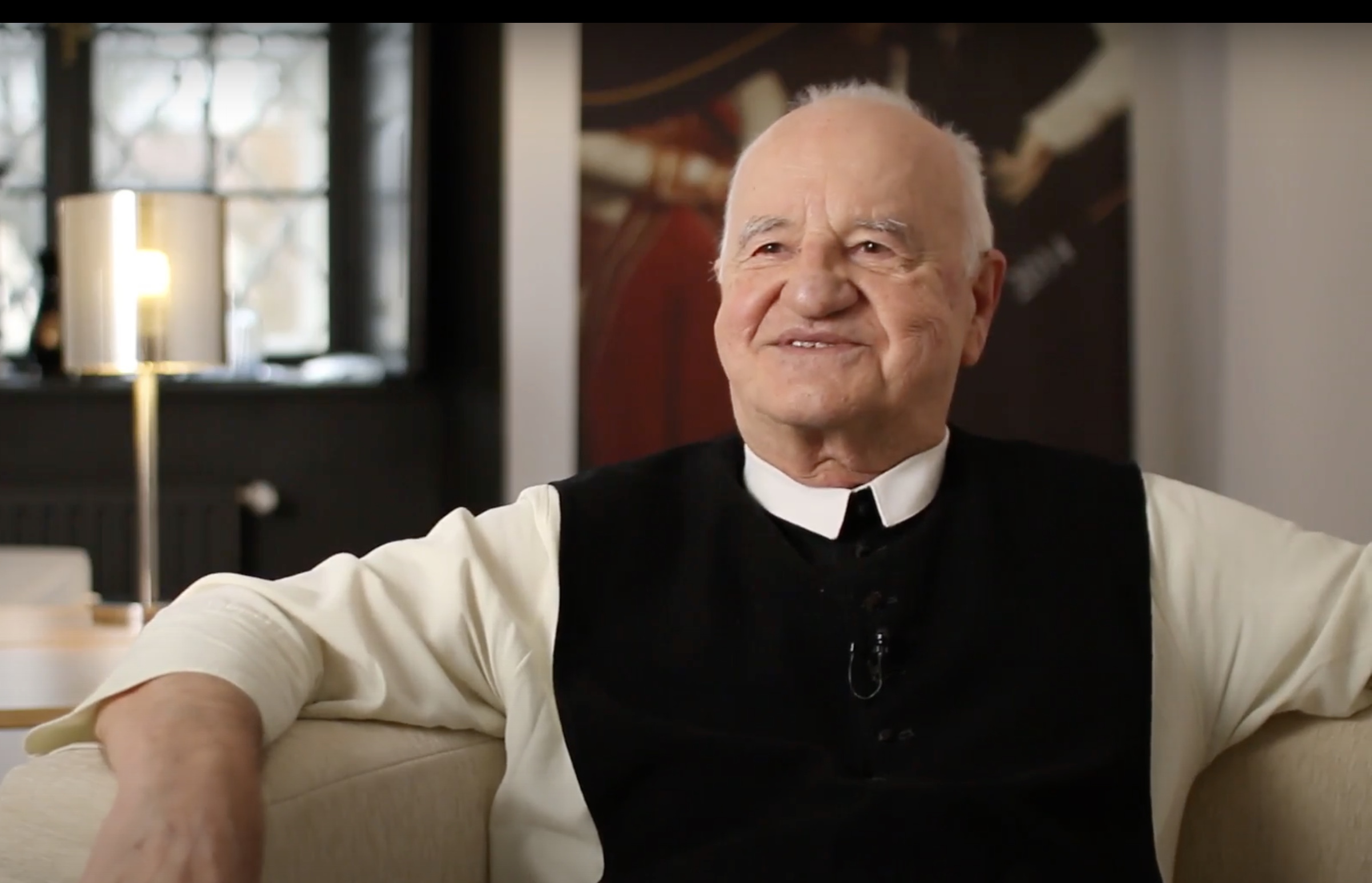 Videó: Budapest–Dallas–Zirc – Marton Bernát atya kalandos élete