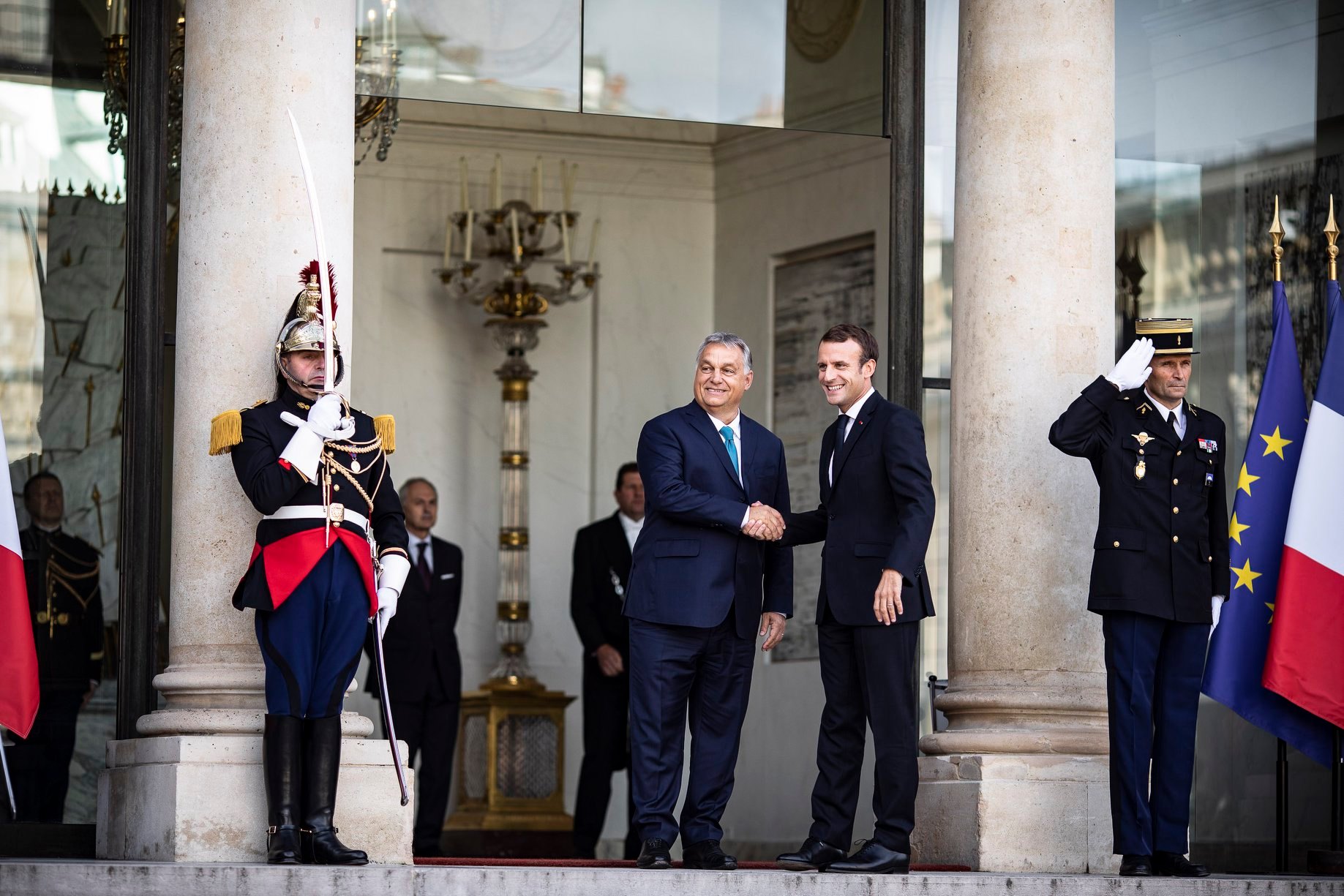 Budapestre látogat Emmanuel Macron