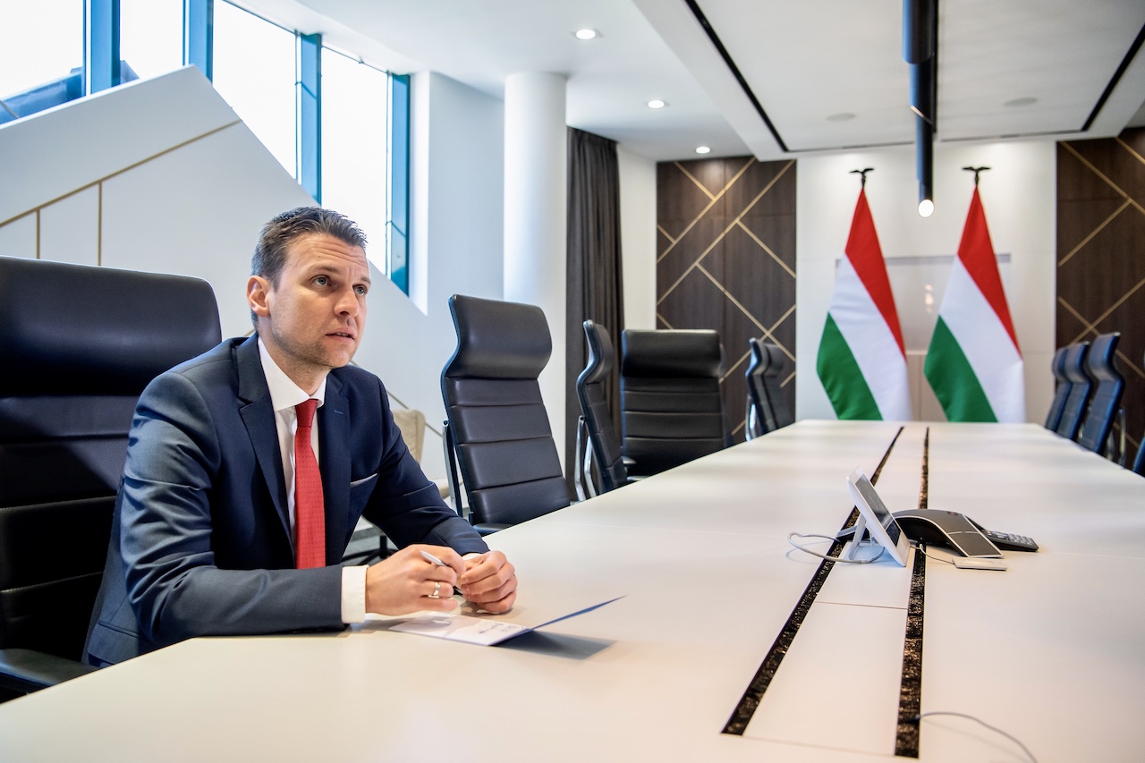 Menczer Tamás: Magyarország energiaellátása továbbra is biztosított