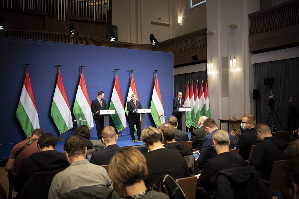 Az ellenzék számításait keresztülhúzta Orbán Viktor sajtótájékoztatója