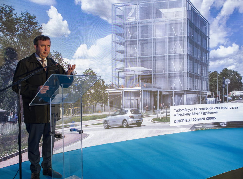 Tudományos és innovációs parkot hoz létre a Széchenyi István Egyetem