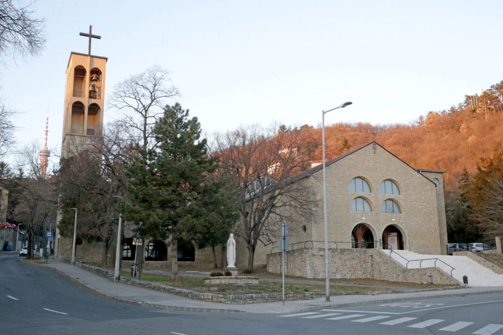 A felújított pécsi Pálos templom és kolostor