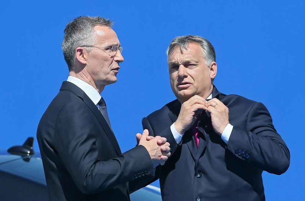 Orbán Viktor a NATO főtitkárával tárgyalt