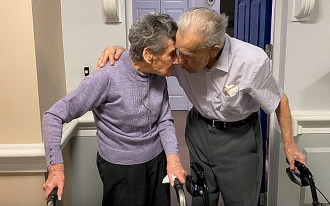 Nyolcvanegyedik házassági évfordulóját ünnepelte az angol pár