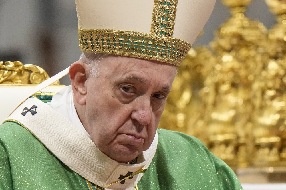 Ferenc pápa imanapot hirdetett meg a békéért Ukrajnában