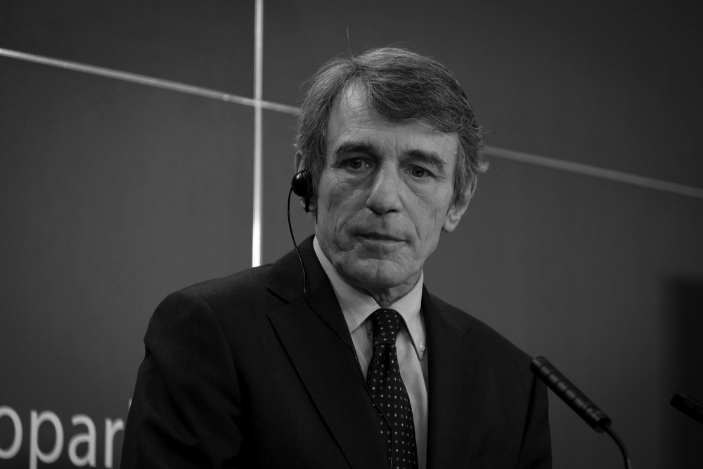 Elhunyt az Európai Parlament elnöke