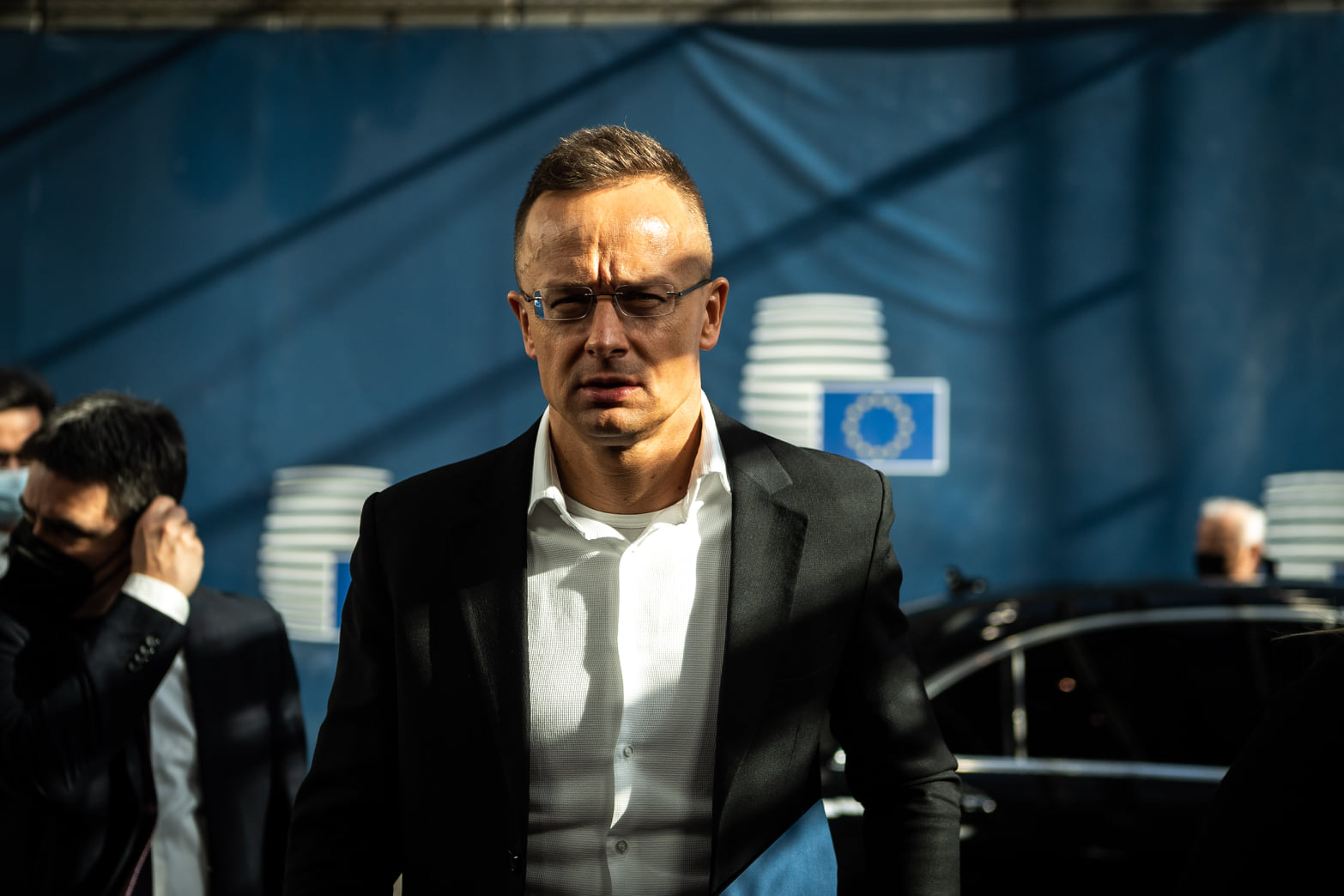 A külügy visszautasítja a külföldi nyomásgyakorlást, politikai támadásokat