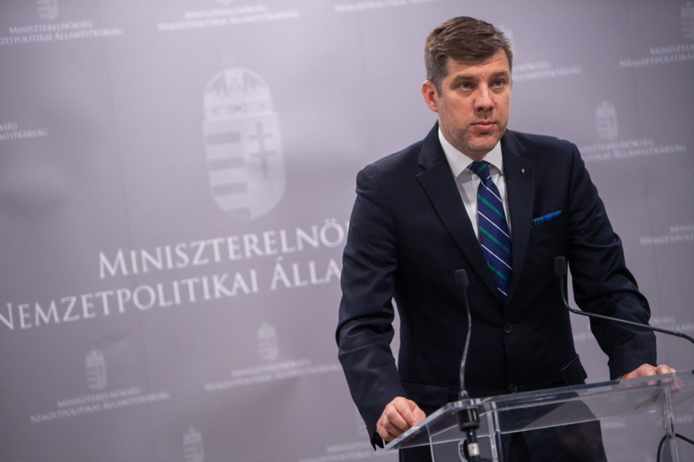 A magyar identitás megerősítése kulcsfontosságú küldetés