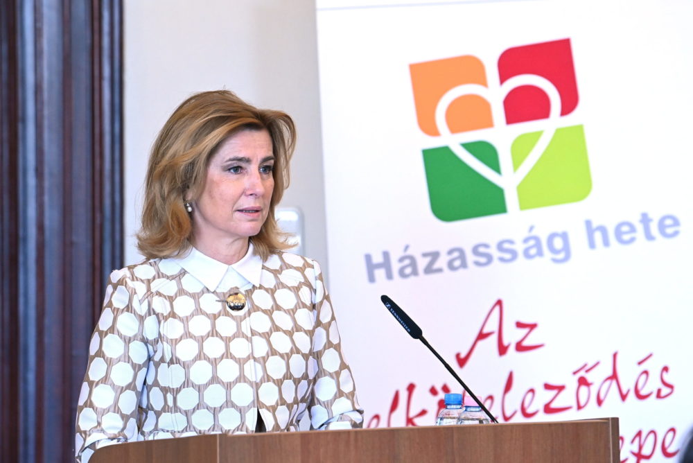 Hosszú távú segítséget akar nyújtani a Regőczi Alapítvány