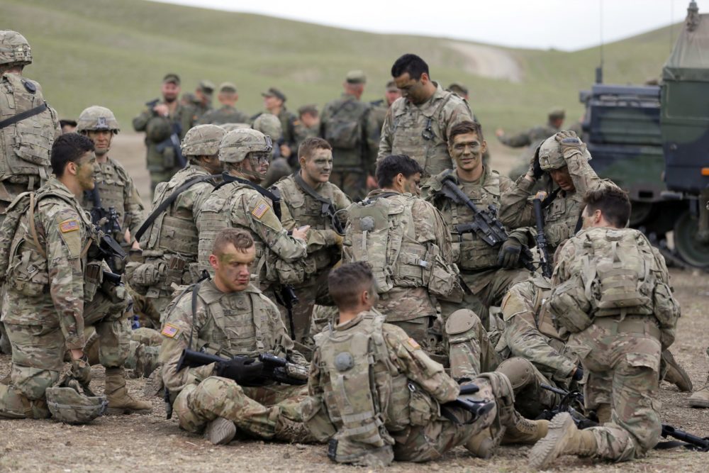 Az Egyesült Államok csapatokat helyez át Európába