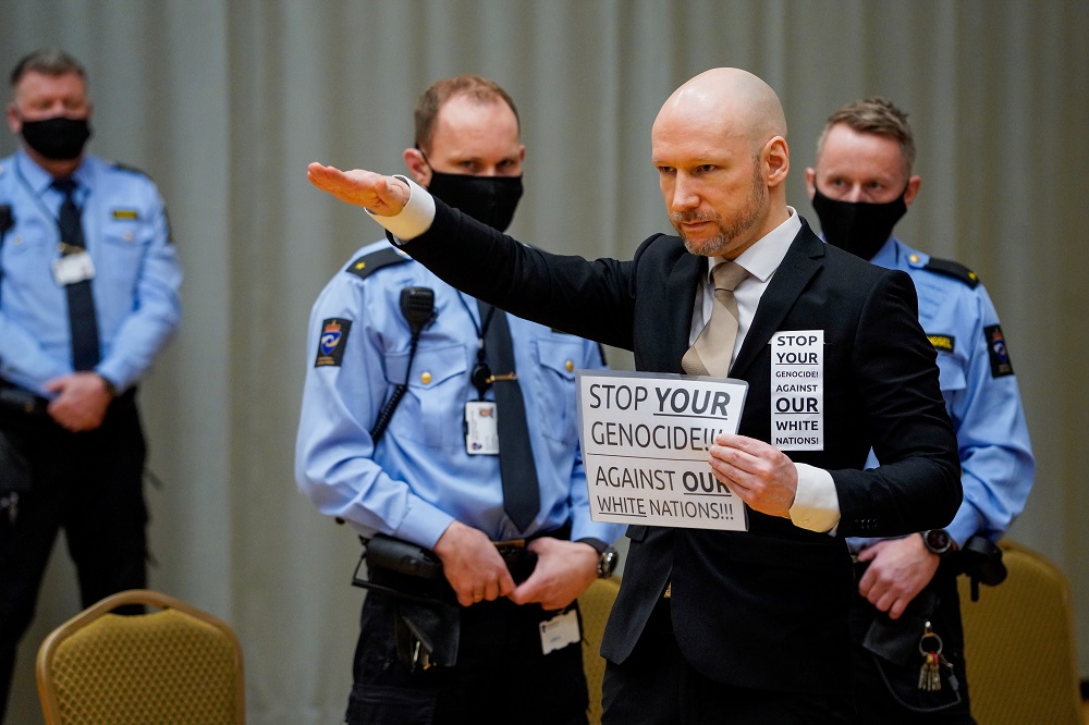 Börtönben marad Breivik, a tömeggyilkos