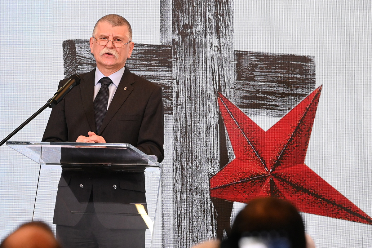 Kövér László: szembe kell szállnunk a szellemi terrorizmussal