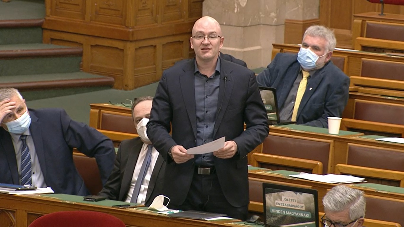 Z. Kárpát a Jobbikból: a politikatörténet szélkakasává vált a Fidesz