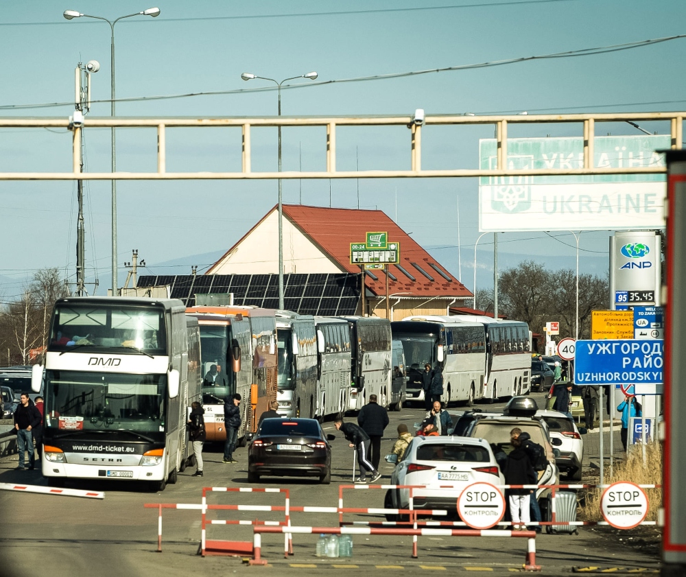 Eddig kilenc ország állampolgárainak segített Magyarország a hazatérésben