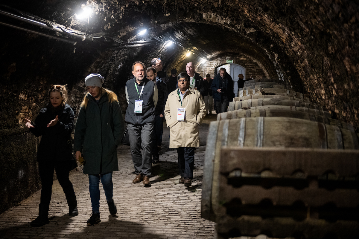 Külföldi szaktekintélyek a magyar borvidékeken