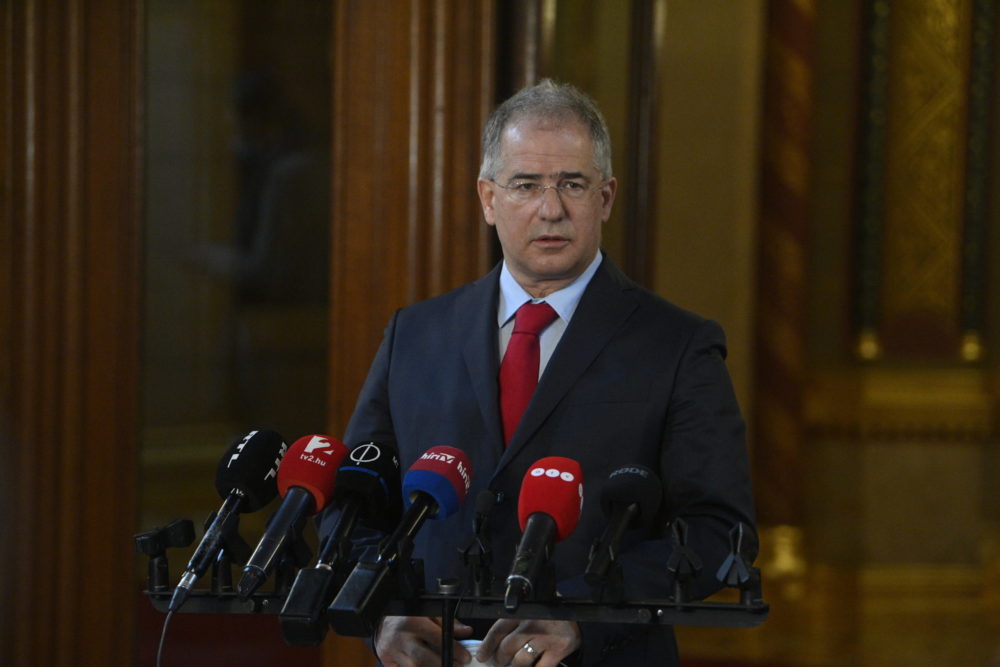 Kósa Lajos: A választás a magyar és az európai elitnek is üzent