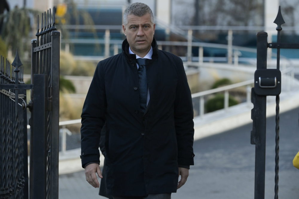 Ha nem tudnak hatalomból lopni, a pártvagyont sajátítják ki a szocialisták