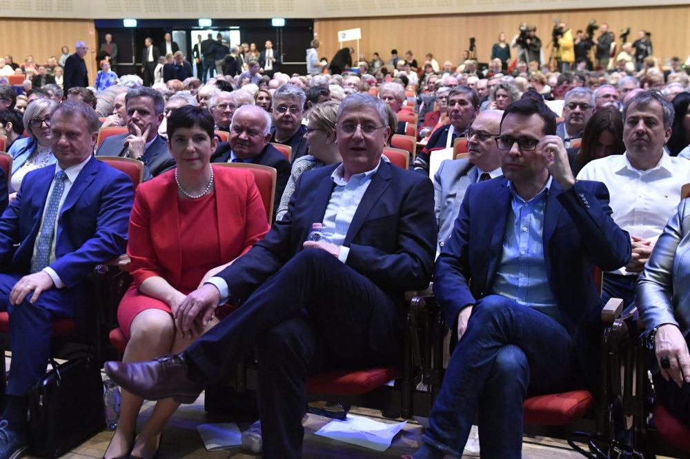 Sérelmezik a baloldaliak, hogy nem kívánt jelölteket kényszerítenek rájuk