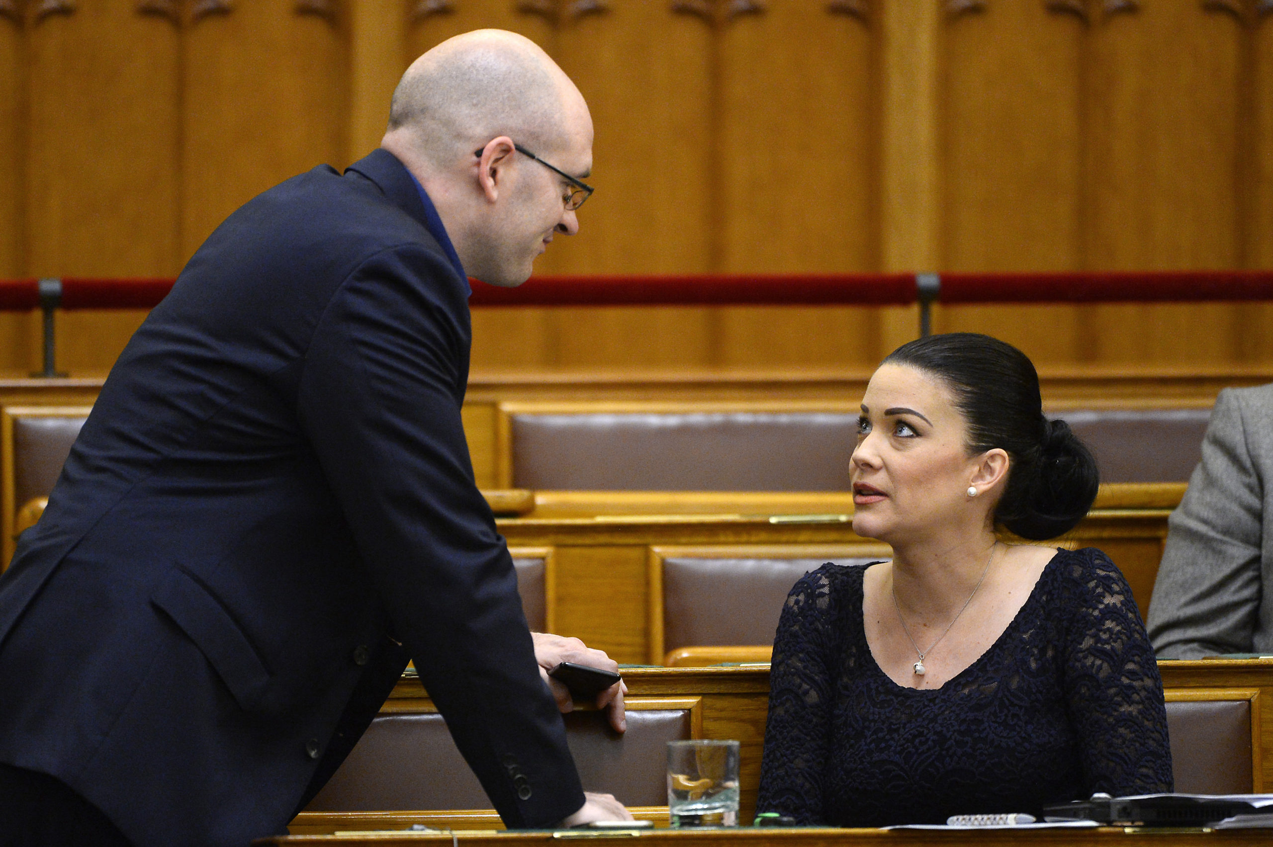 Újabb ellenzéki politikus követeli, hogy lépjünk be a háborúba