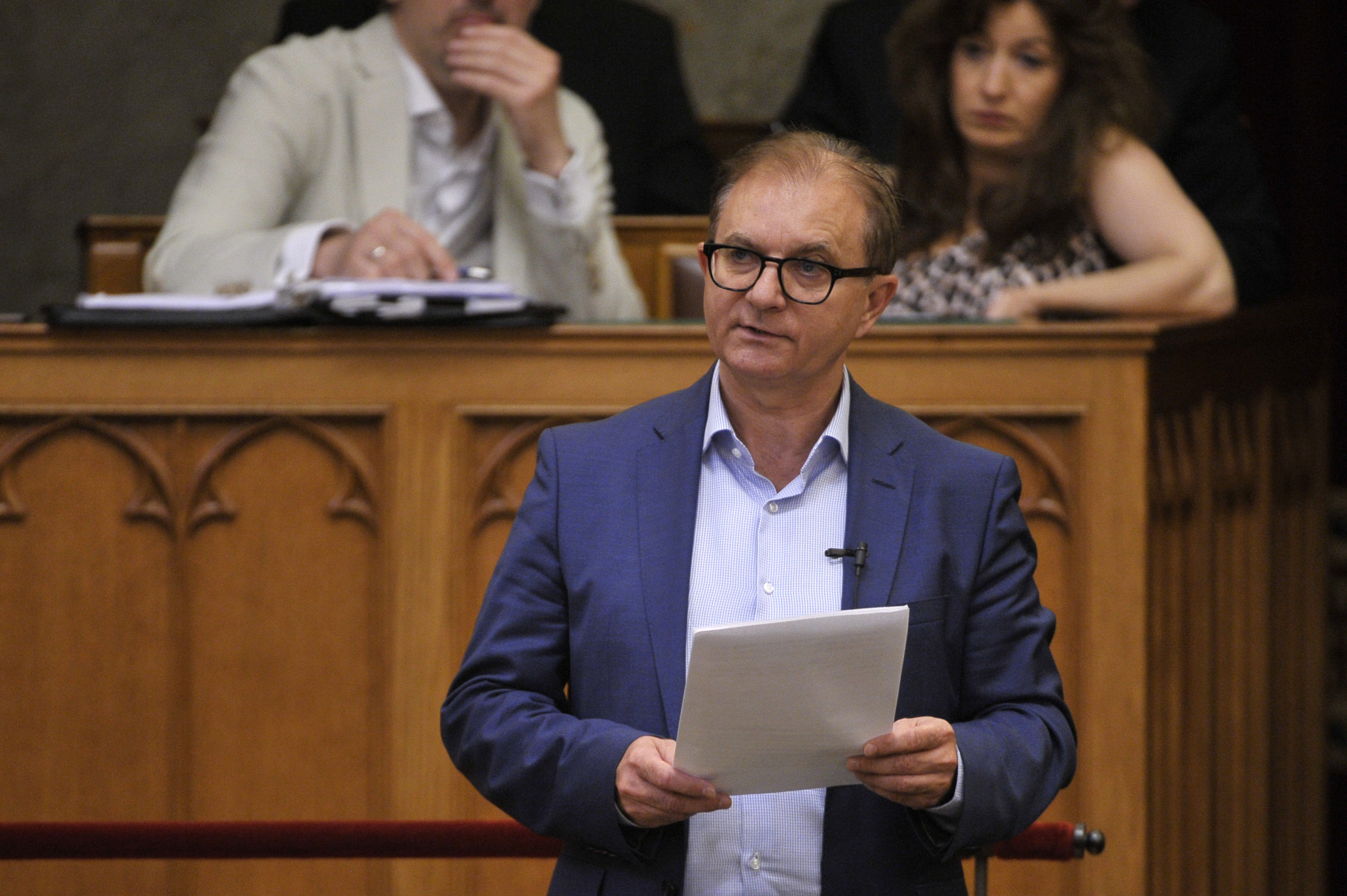 Gyanúsítottként hallgatták ki az MSZP-s Tóth Csabát