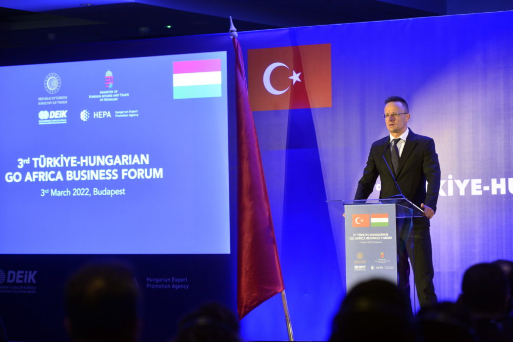 Szijjártó Péter: Afrikát helyben kell segíteni