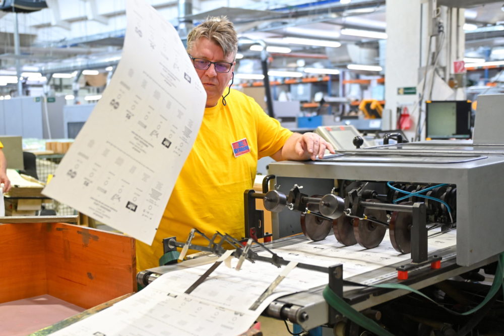 Már nyomtatják az országgyűlési választás szavazólapjait