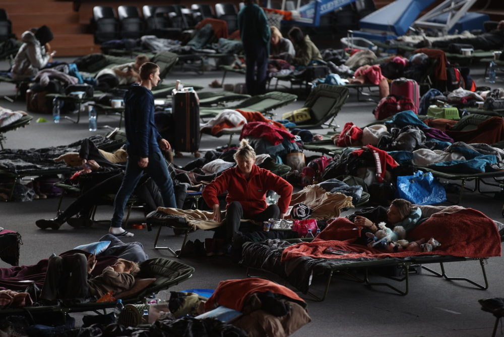 Az EU több mint tízezer kórházi helyet biztosít a menekültek számára