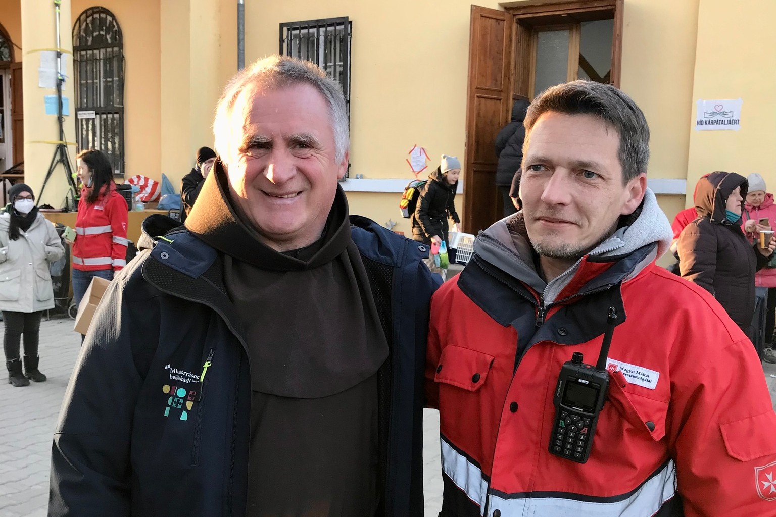 Csaba testvér is menekülteket fogad be az Élet Házában