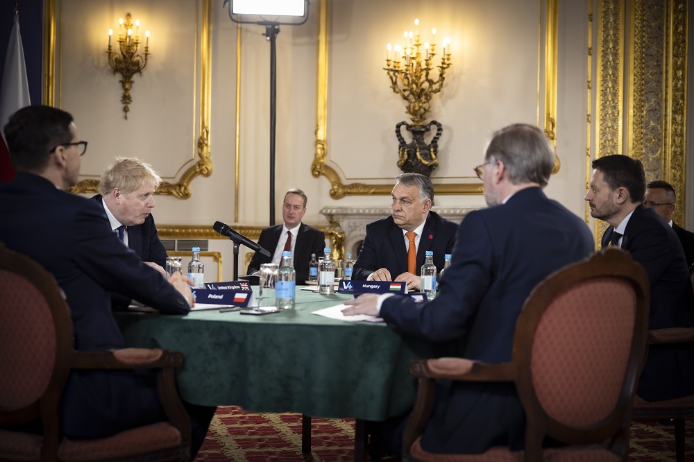 Boris Johnsonnal tárgyalt Londonban Orbán Viktor
