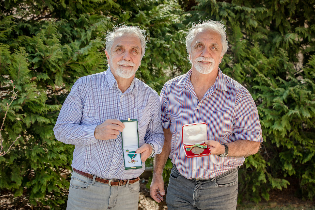 Víz és ég között