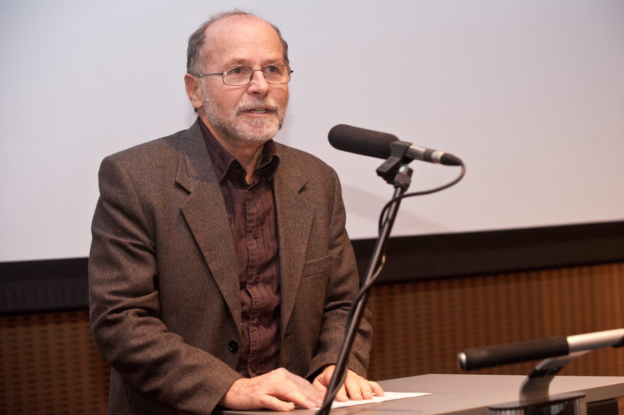 Ellenzéki kultpol Aczél-módra