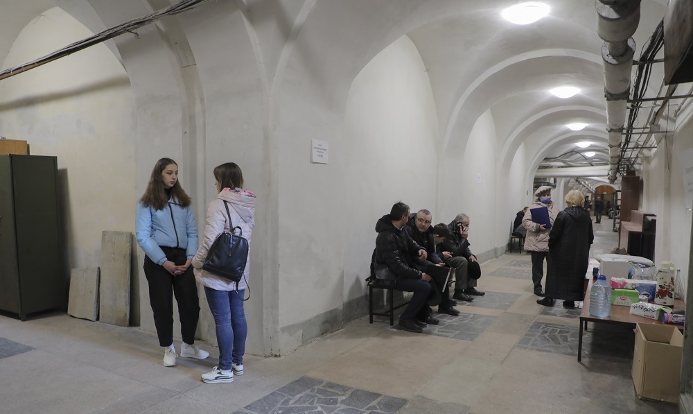 Légicsapás érte a nyugat-ukrajnai Lviv városát