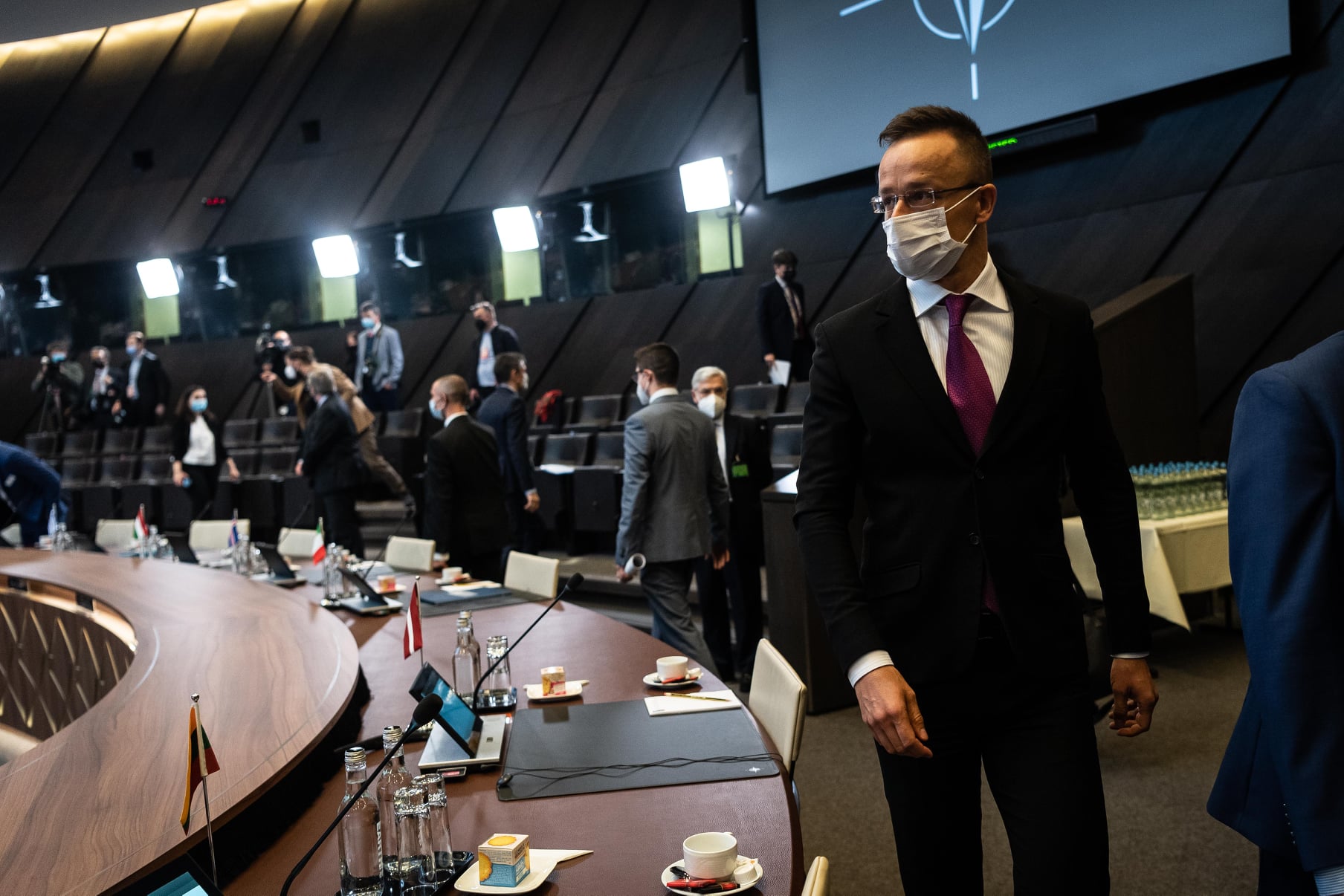 Szijjártó Péter megnyugtató hírt hozott a NATO-tanácskozásról