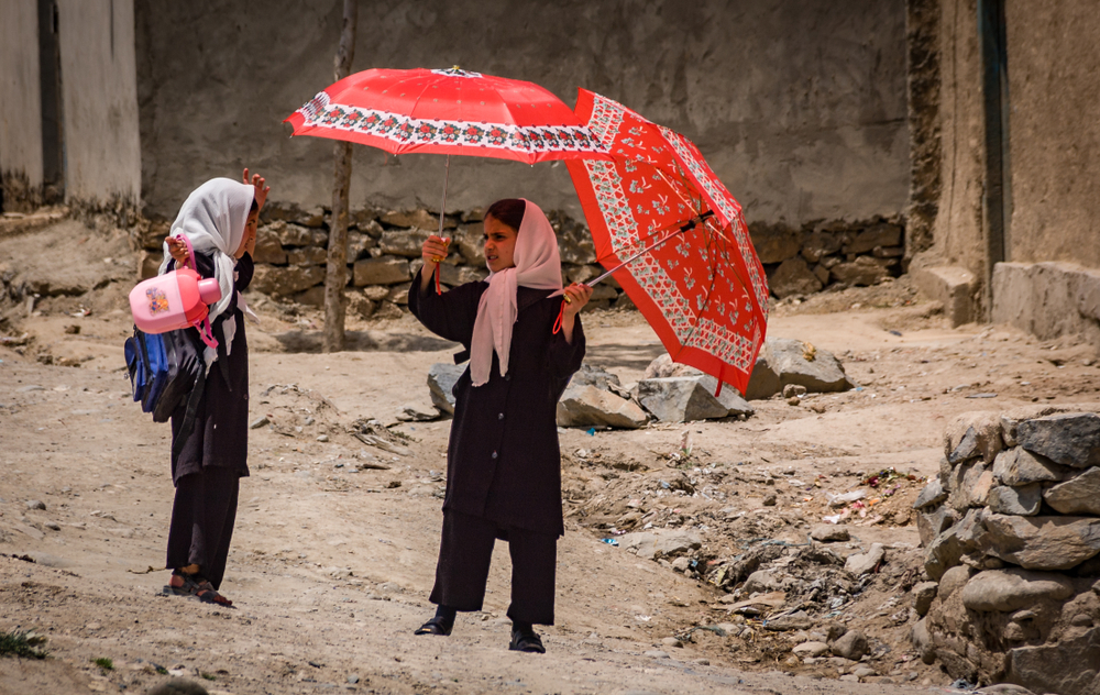 Ismét bezártak Kabulban minden lányokat oktató középiskolát