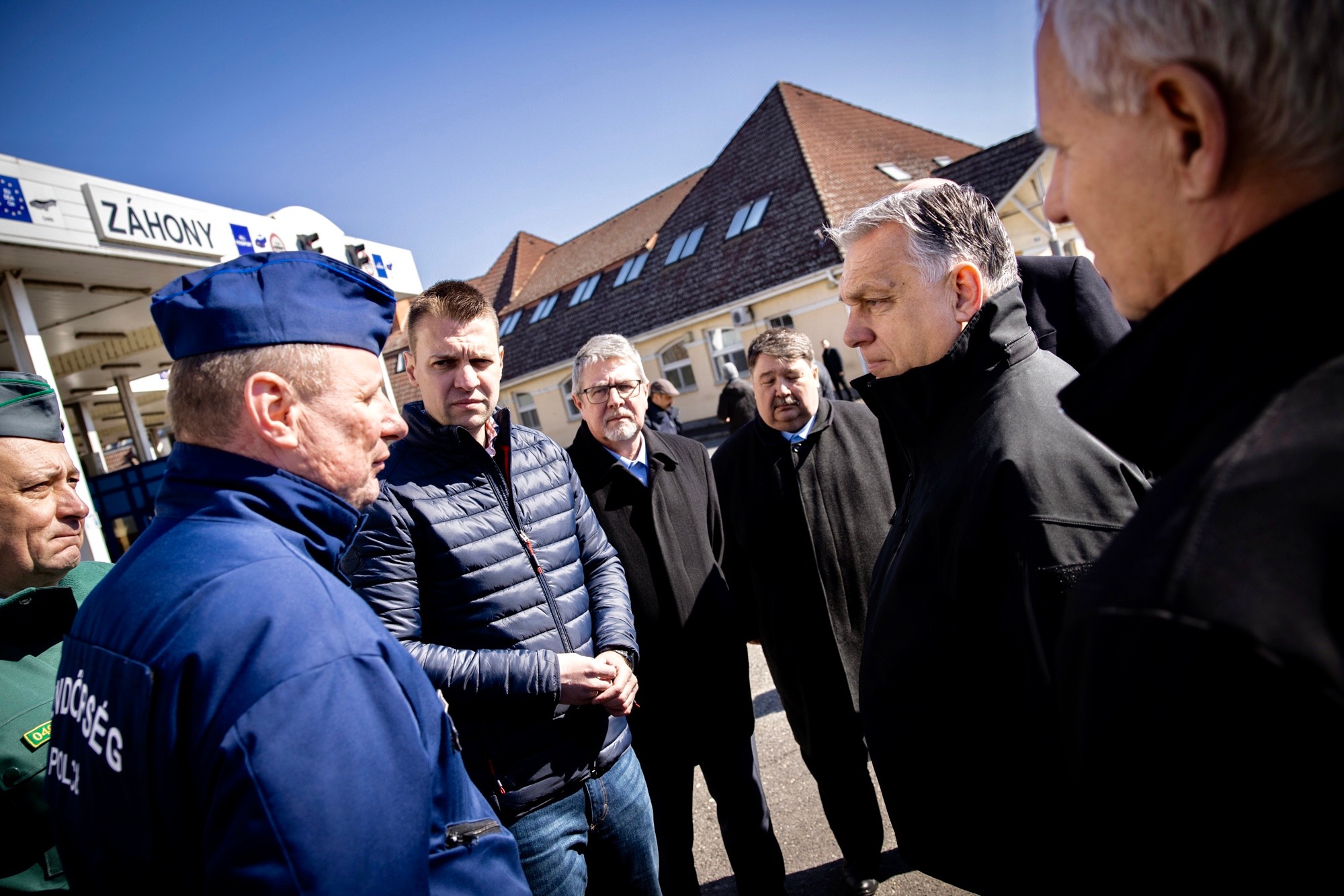 Magyarország segít a bajban lévőknek