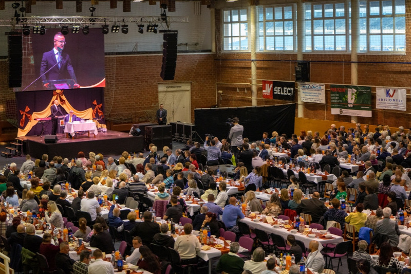 Százezer aktivistának mond köszönetet a Fidesz-KDNP