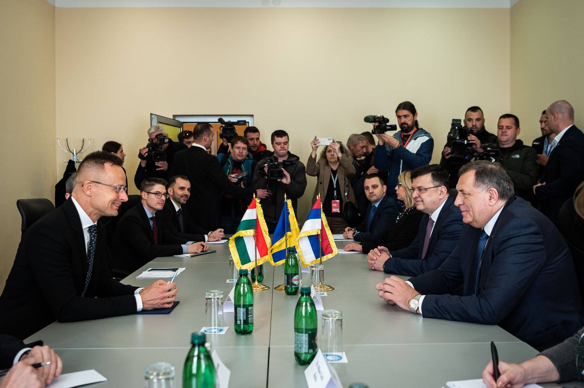 „Fel kell gyorsítani a Nyugat-Balkán országainak EU-s integrációját”