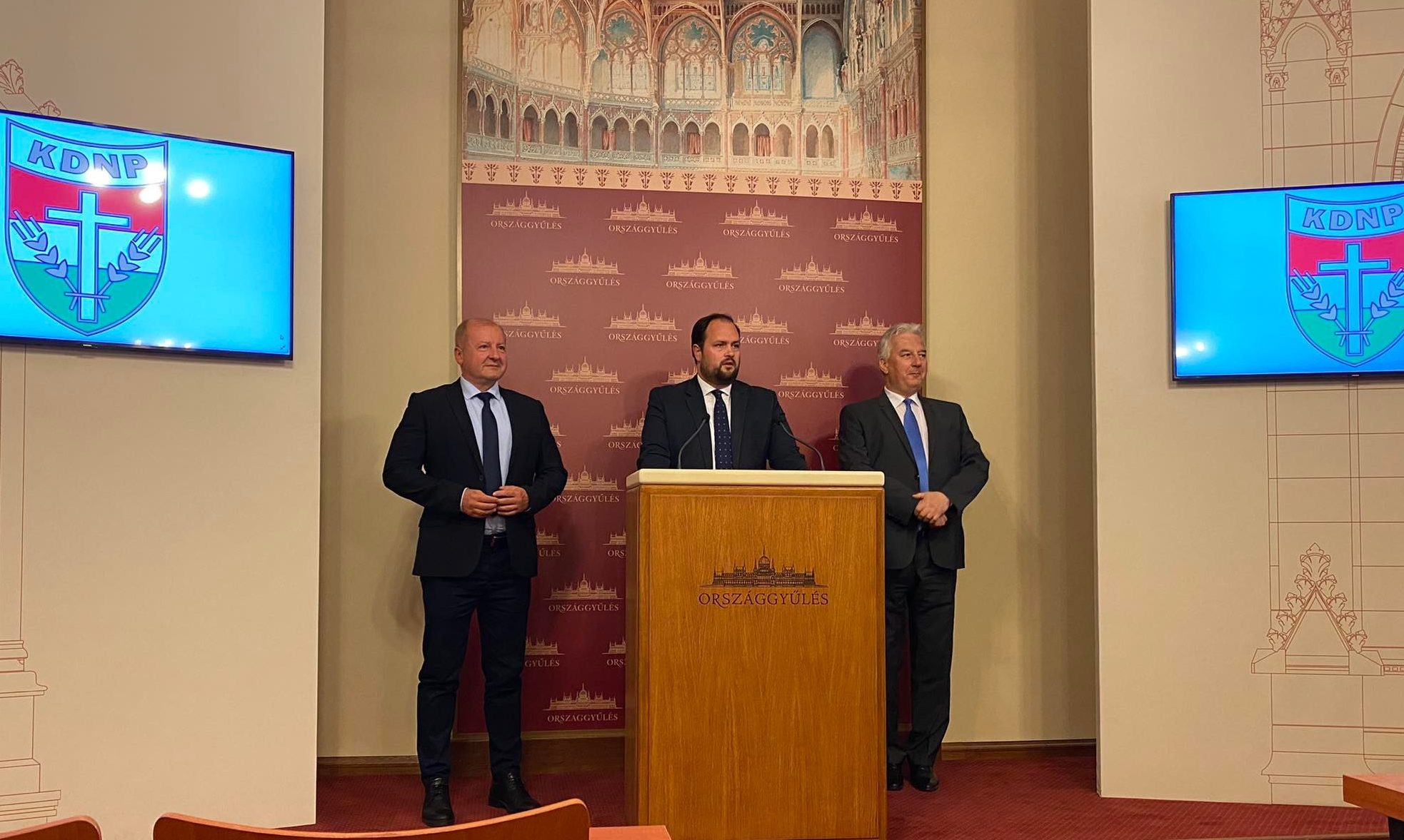 Simicskó István lett a KDNP frakcióvezetője