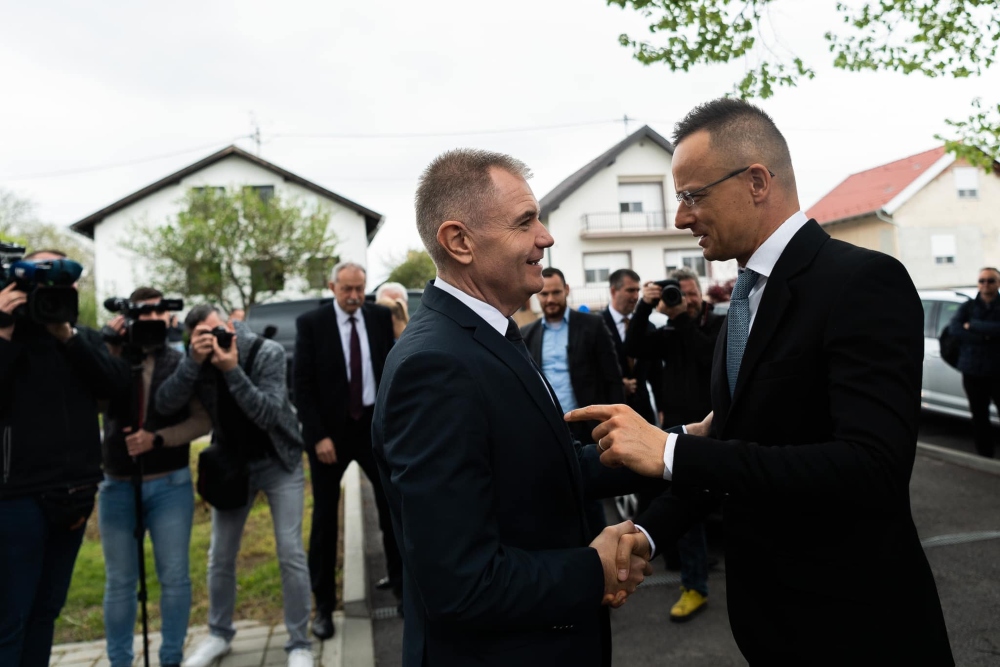 Az anyaország és a határon túli magyarság számíthat egymásra