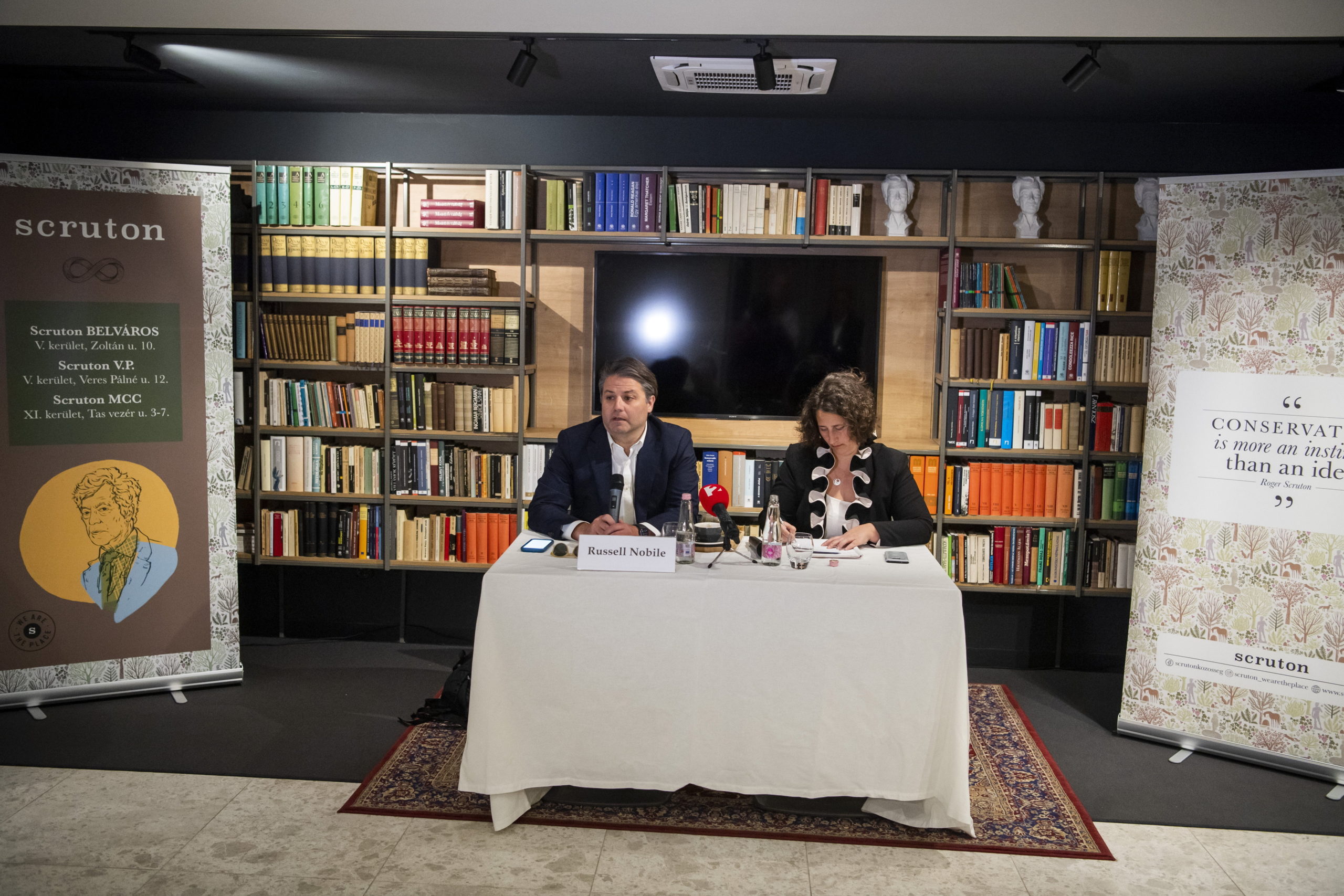 Nemzetközi megfigyelő: gördülékeny volt a szavazás