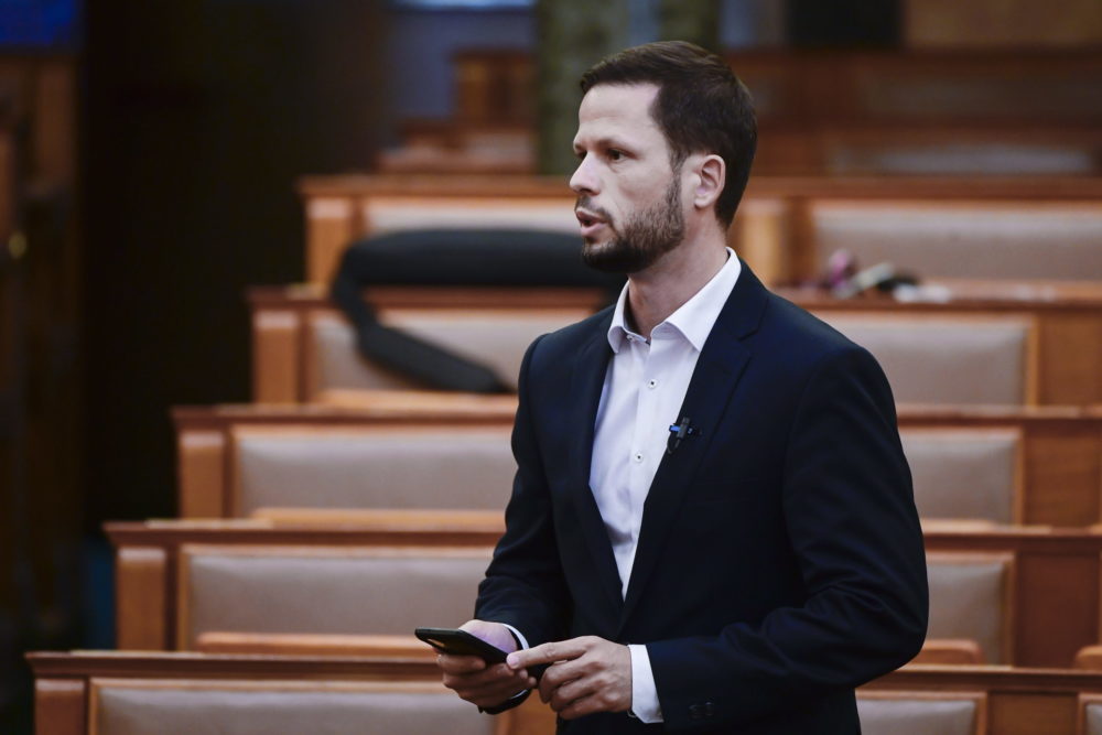 Tordai Bence kilépett a Párbeszédből