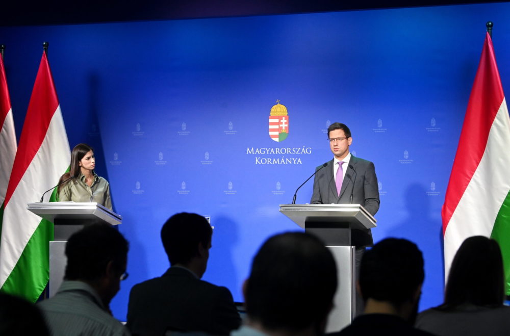 Kormányinfó: májusban alakulhat meg az új kormány